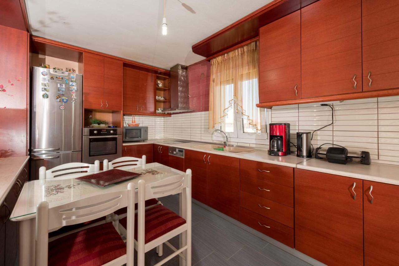 Geka'S Apartment Skala Rachoni  エクステリア 写真